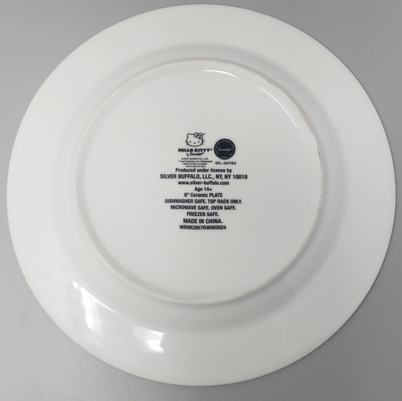 Hello Kitty 8" Christmas Plate - Picture 2 of 9